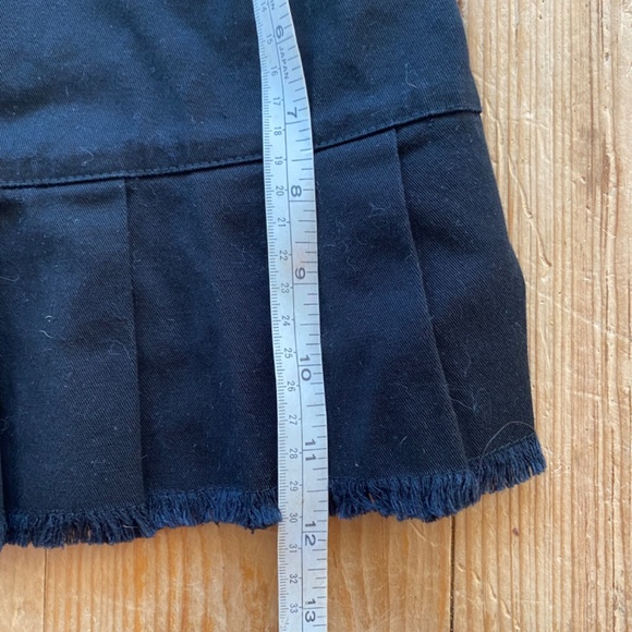 Agaci Too Black Pleated Mini Skirt - Picture 3 of 3